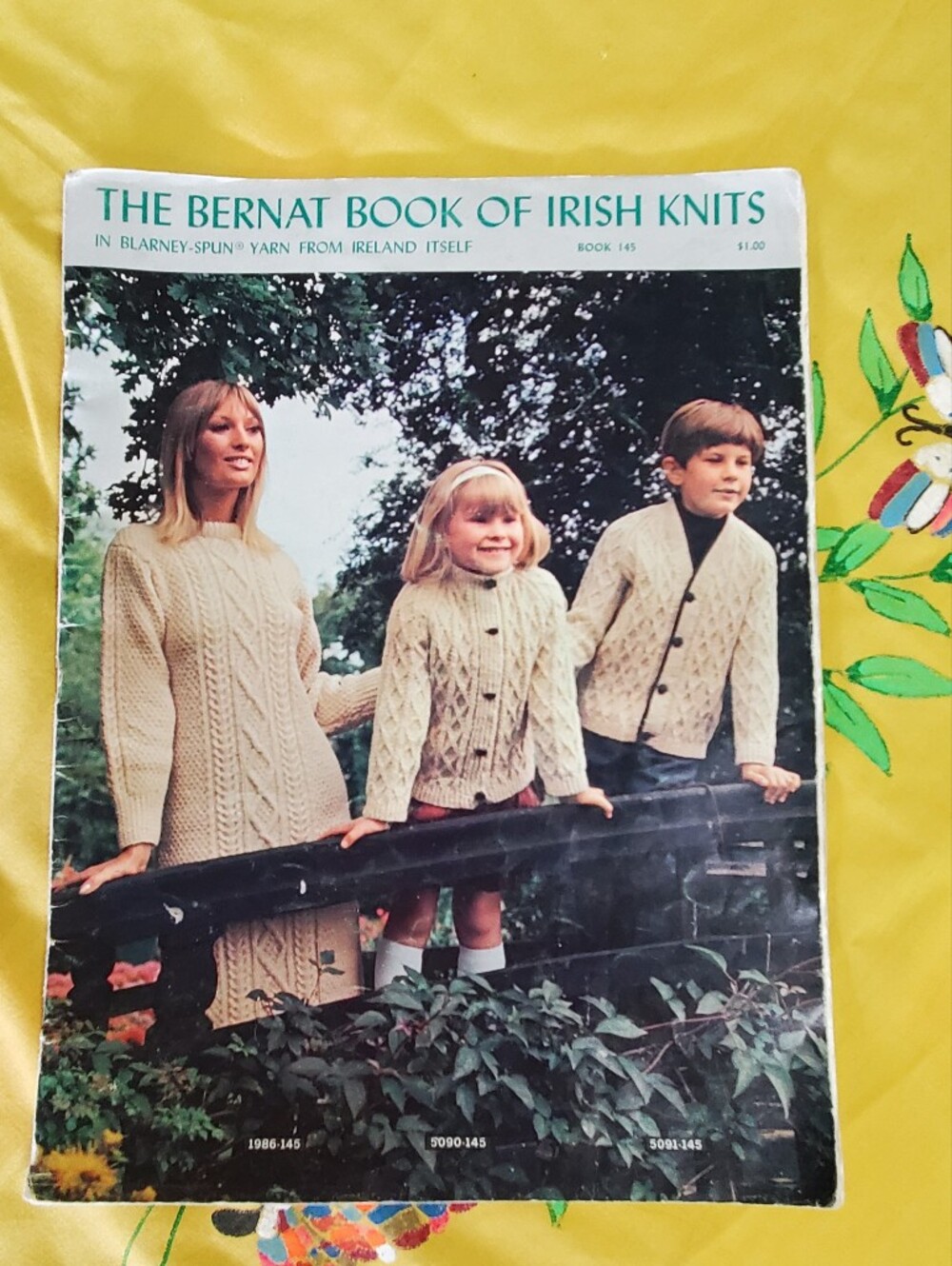 Vintage Irish Cableknit Sweaters Pattern Book
